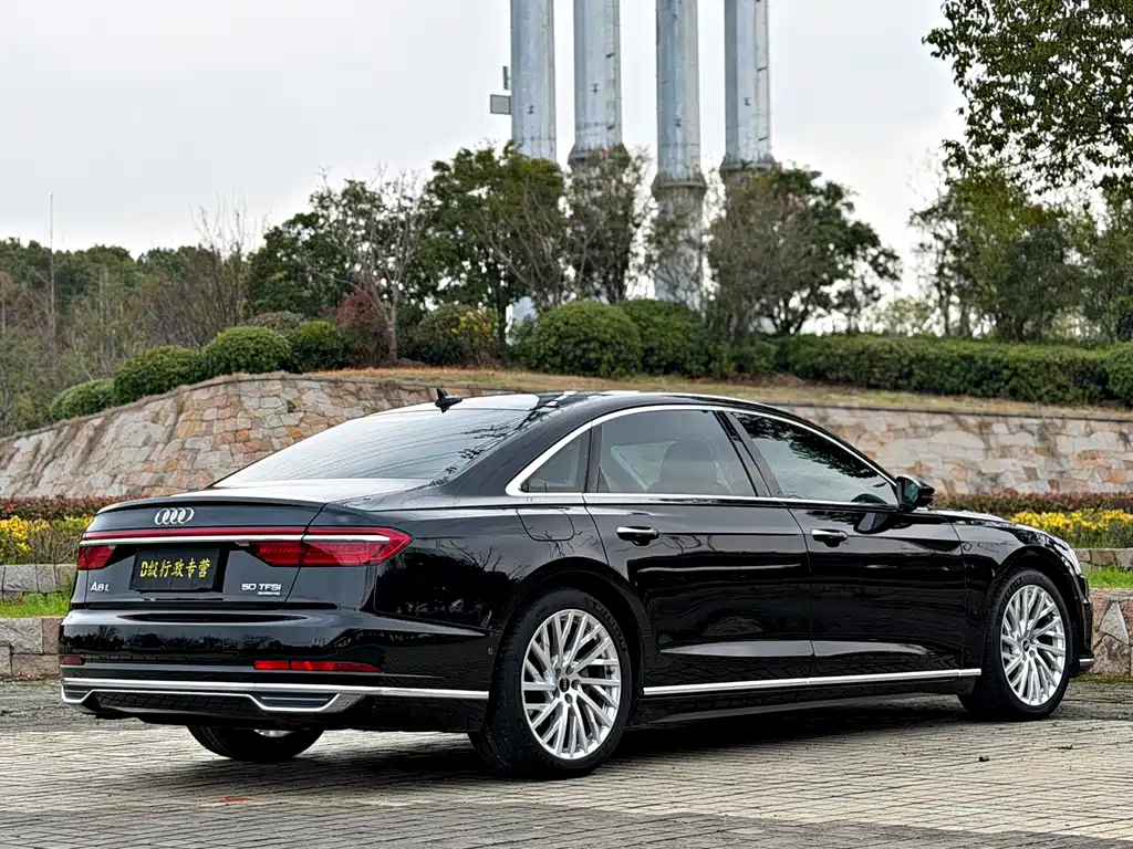 Audi A8 2021 A8L 50 TFSI quattro luxury model купить на сайте DeffCars