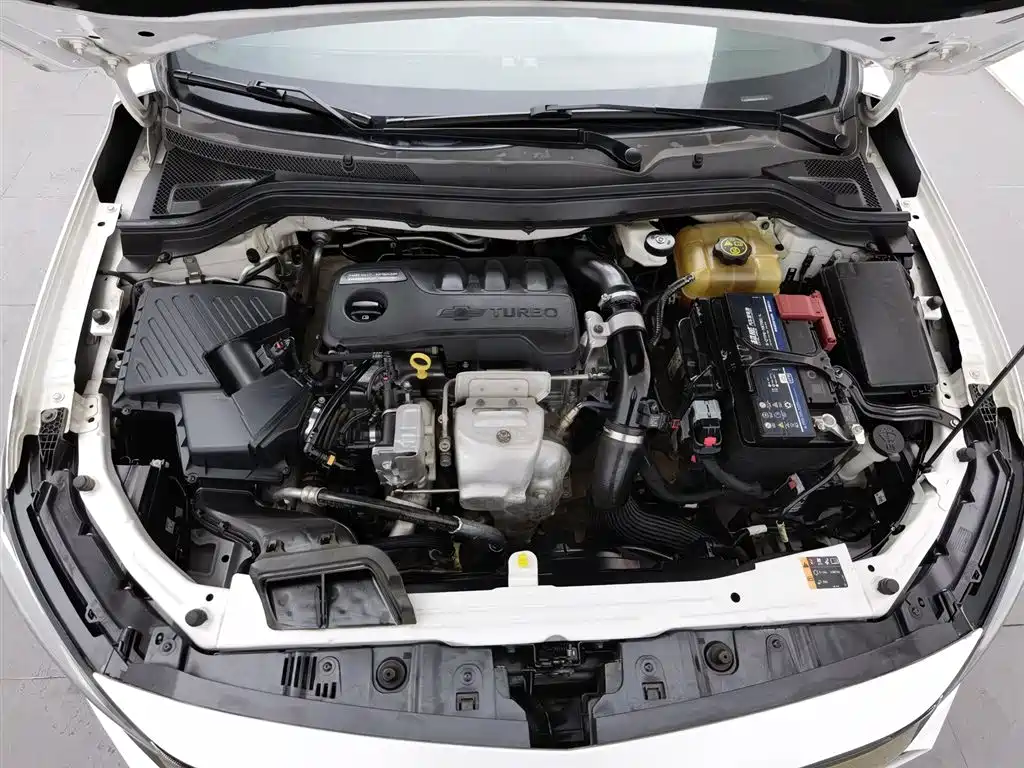 Cruze 2019 RS 330T Automatic Fun Edition National VI купить на сайте DeffCars