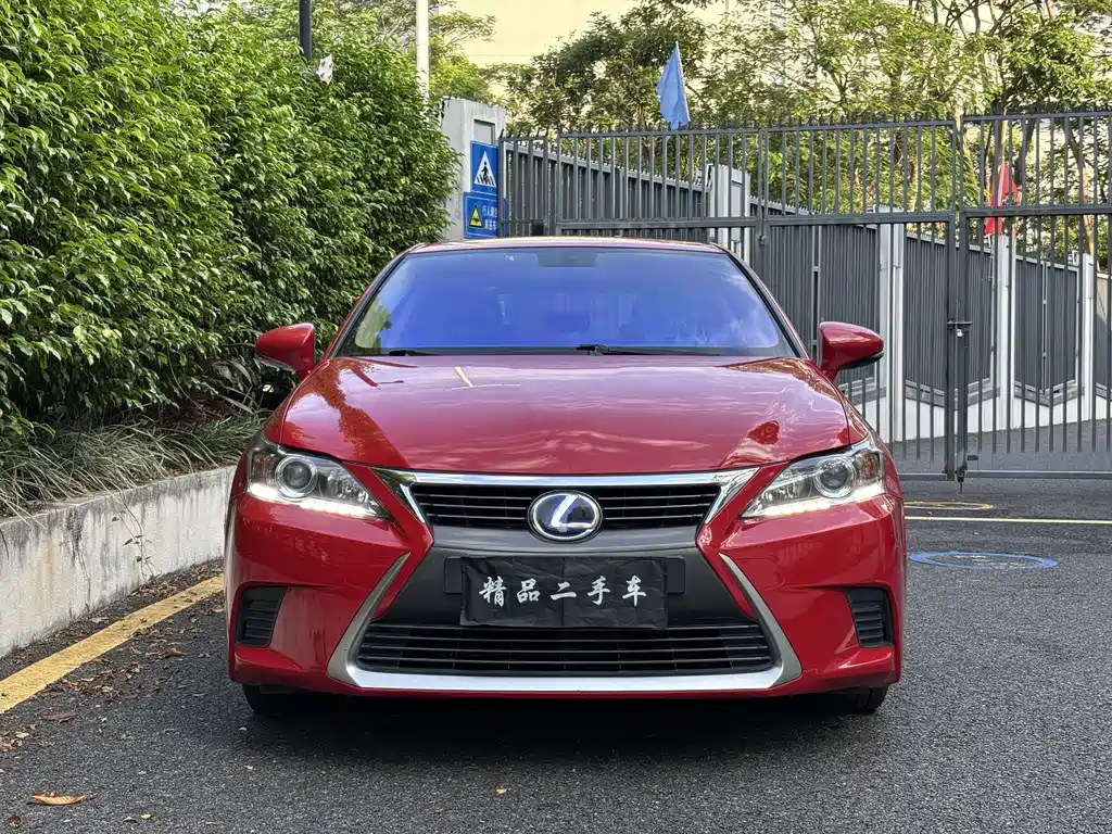 Lexus CT 2014 CT200h Elite Edition Monochrome купить на сайте DeffCars
