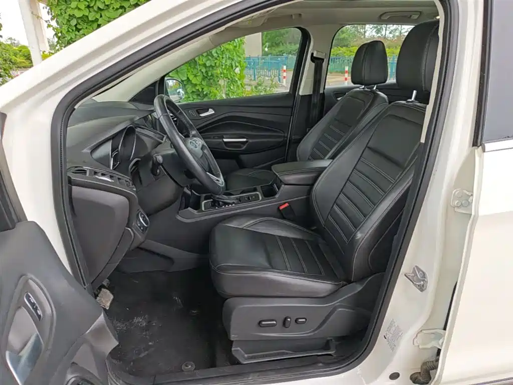 Escape 2018 facelift EcoBoost 180 two-wheel drive luxury wing купить на сайте DeffCars