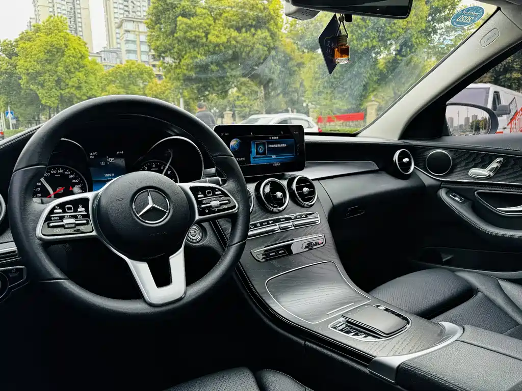 Mercedes-Benz C-Class 2019 C 180 L Fashionable Sports Edition купить на сайте DeffCars