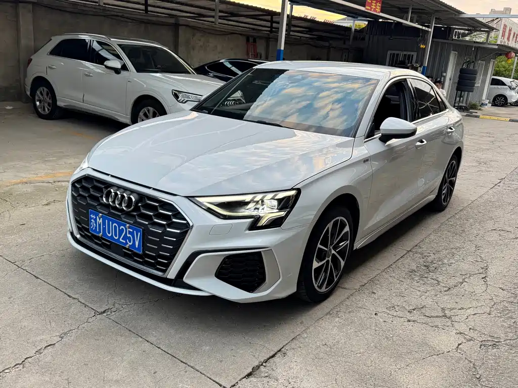 Audi A3 2022 A3L Limousine 35 TFSI aggressive and sporty купить на сайте DeffCars