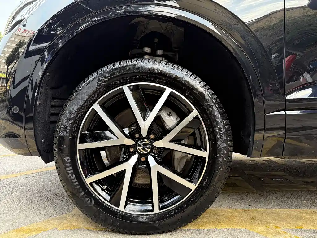 Touareg 2021 3.0TSI Ruixiang Edition Classic Sports Package купить на сайте DeffCars