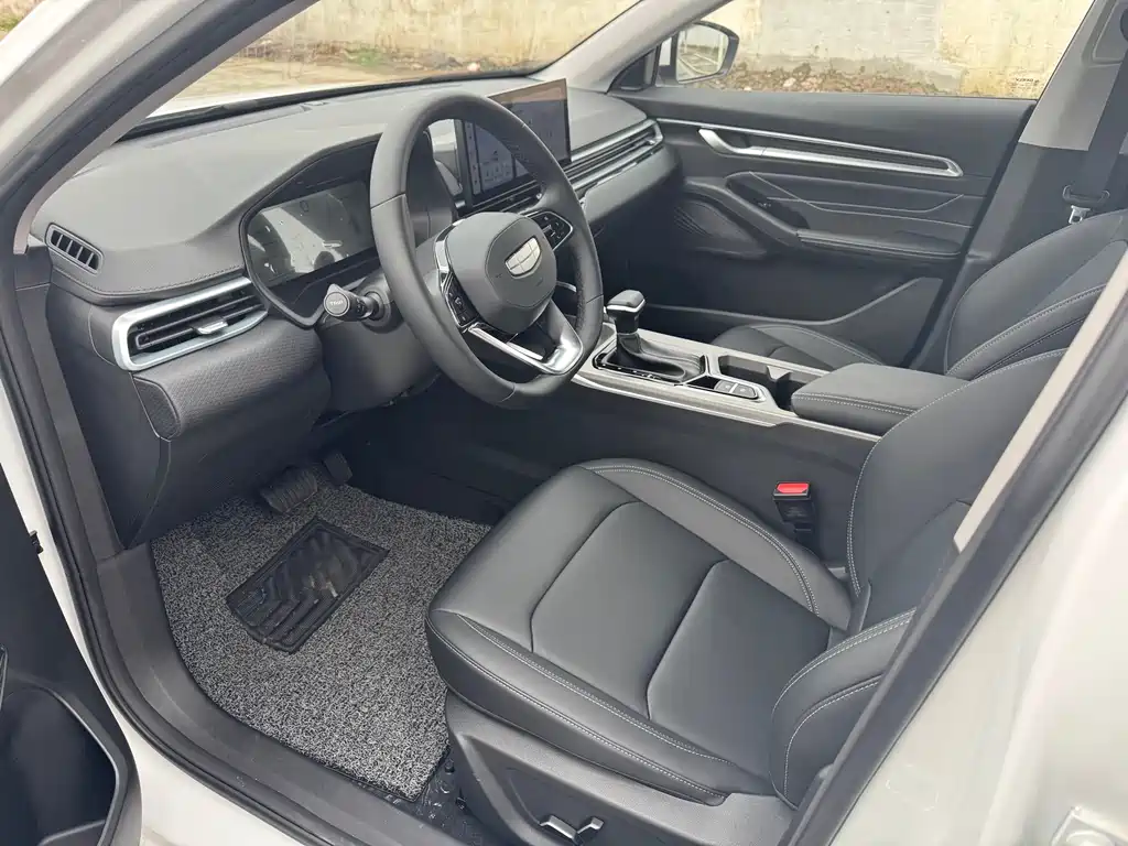 Emgrand 2022 4th generation 1.5L CVT luxury model купить на сайте DeffCars