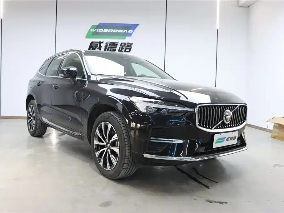 Volvo XC60 2024 B5 four-wheel drive Zhiyuan Deluxe Edition купить на сайте DeffCars