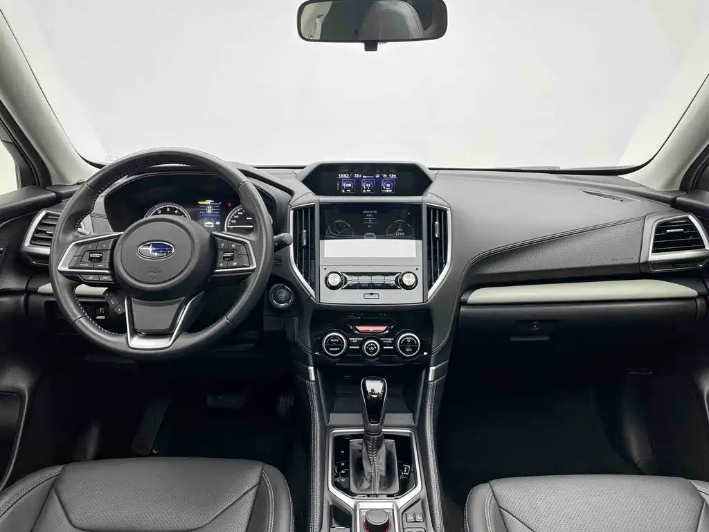 Forester 2022 2.0i AWD Deluxe Edition EyeSight купить на сайте DeffCars