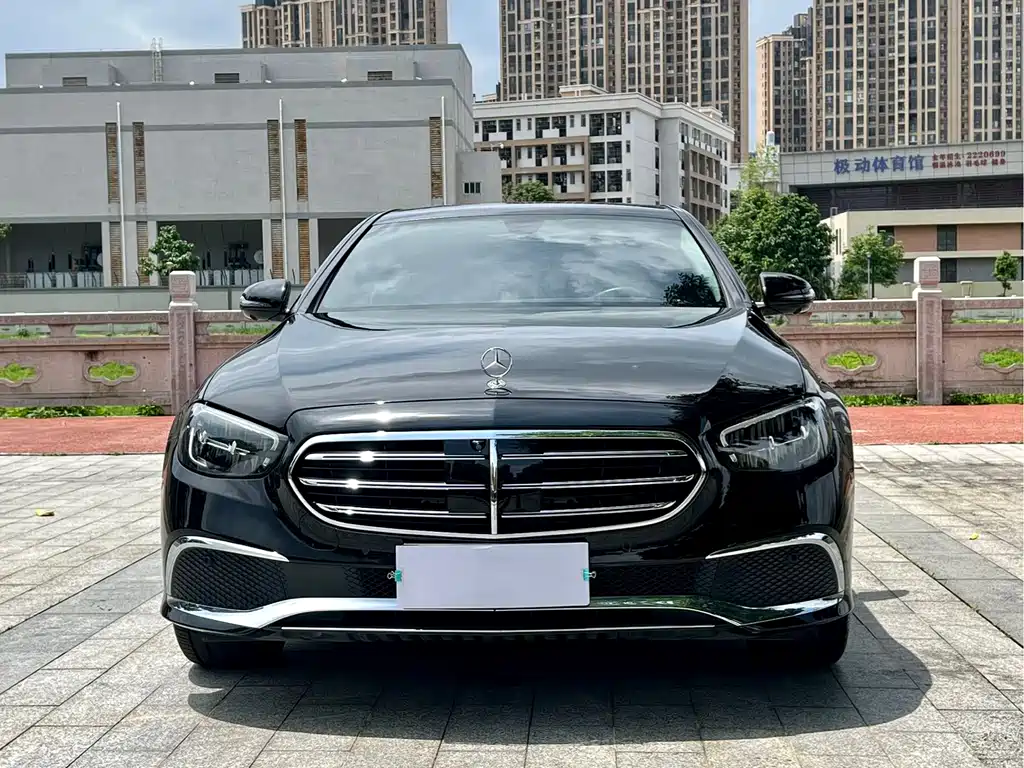 Mercedes-Benz E-Class 2021 E 300 L Luxury Model купить на сайте DeffCars
