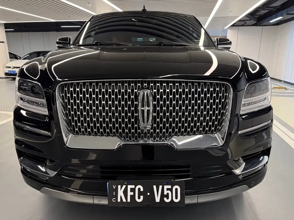 Navigator 2020 3.5T Long Axis Presidential Edition купить на сайте DeffCars