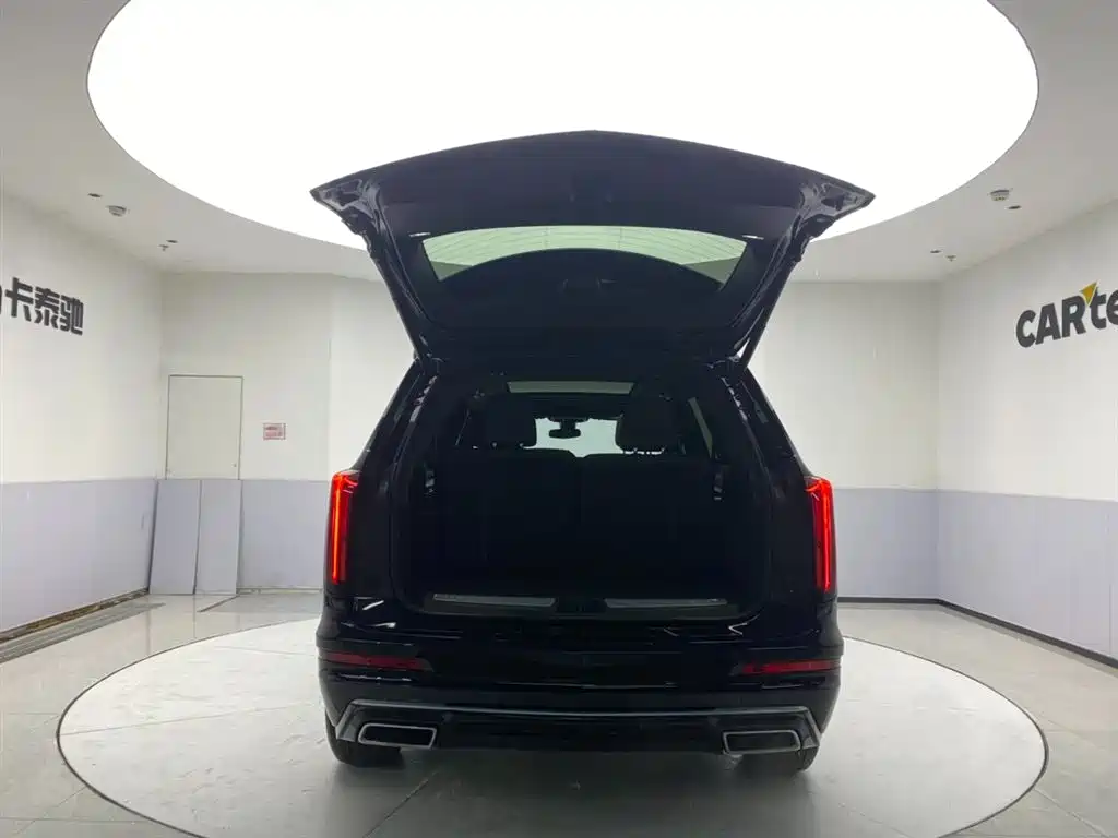 Cadillac XT6 2021 2.0T seven-seat four-wheel drive stylish model купить на сайте DeffCars