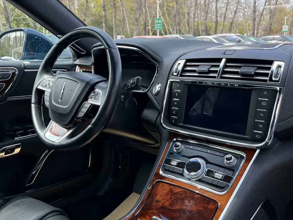 Lincoln Continental 2019 2.0T Two-wheel drive Premium Edition National VI купить на сайте DeffCars