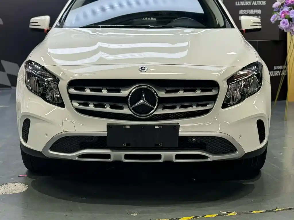 Mercedes-Benz GLA 2018 GLA 200 Dynamic купить на сайте DeffCars