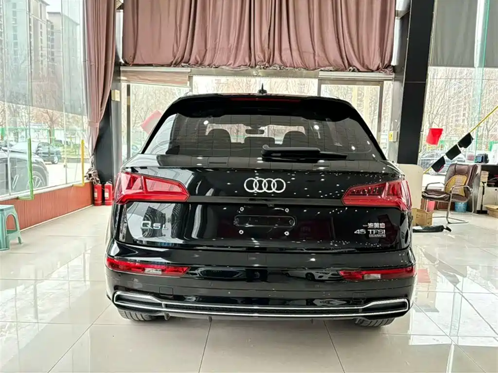 Audi Q5L 2020 45 TFSI exclusive and fashionable model купить на сайте DeffCars