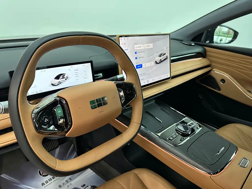 Galaxy Star 8 2025 130km EM-i Exclusive Edition купить на сайте DeffCars