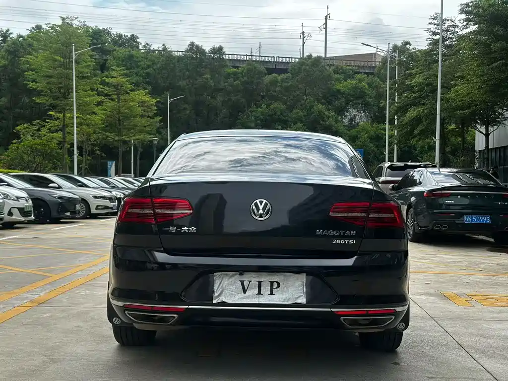 Magotan 2017 380TSI DSG luxury model купить на сайте DeffCars