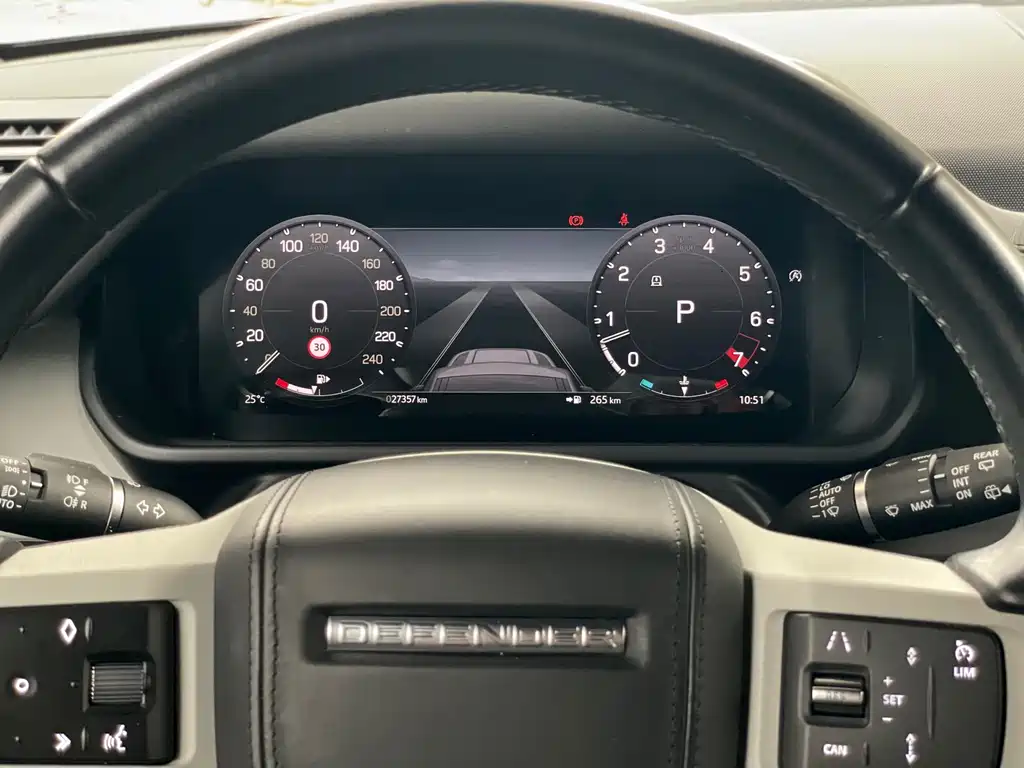 Land Rover Defender 2023 facelift 110 3.0T P400 X-DYNAMIC HSE купить на сайте DeffCars
