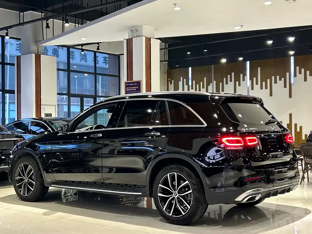 Mercedes-Benz GLC 2022 facelift GLC 300 L 4MATIC dynamic купить на сайте DeffCars