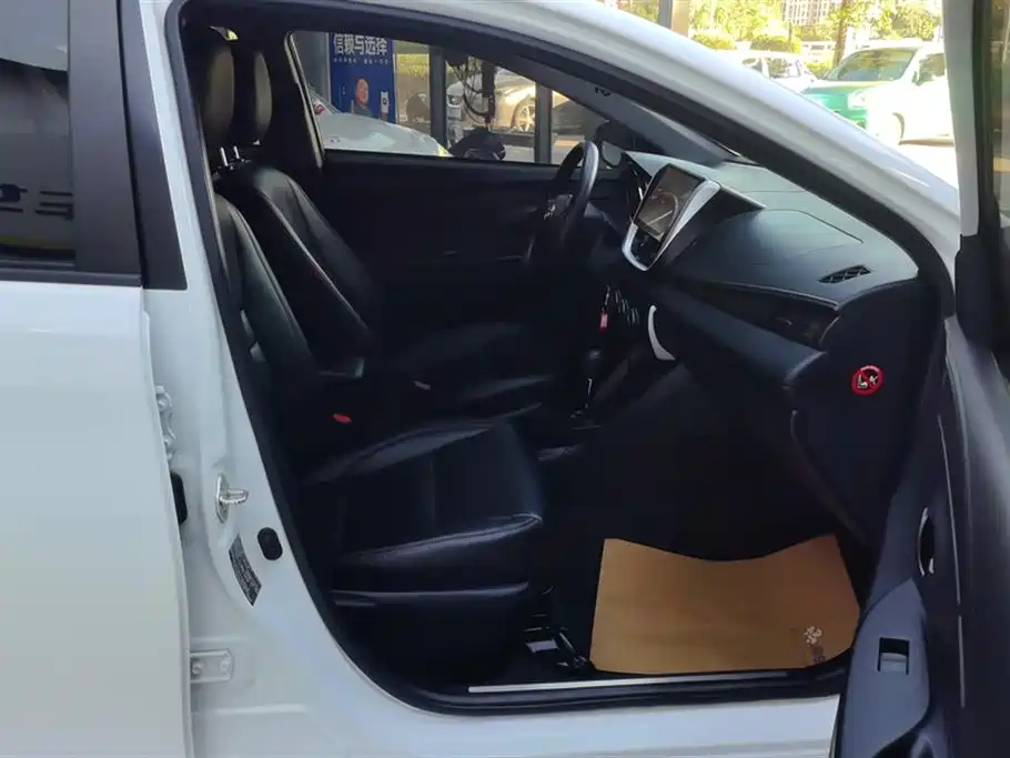 YARiS L Zhixuan 2019 1.5E CVT Charming Edition National VI купить на сайте DeffCars