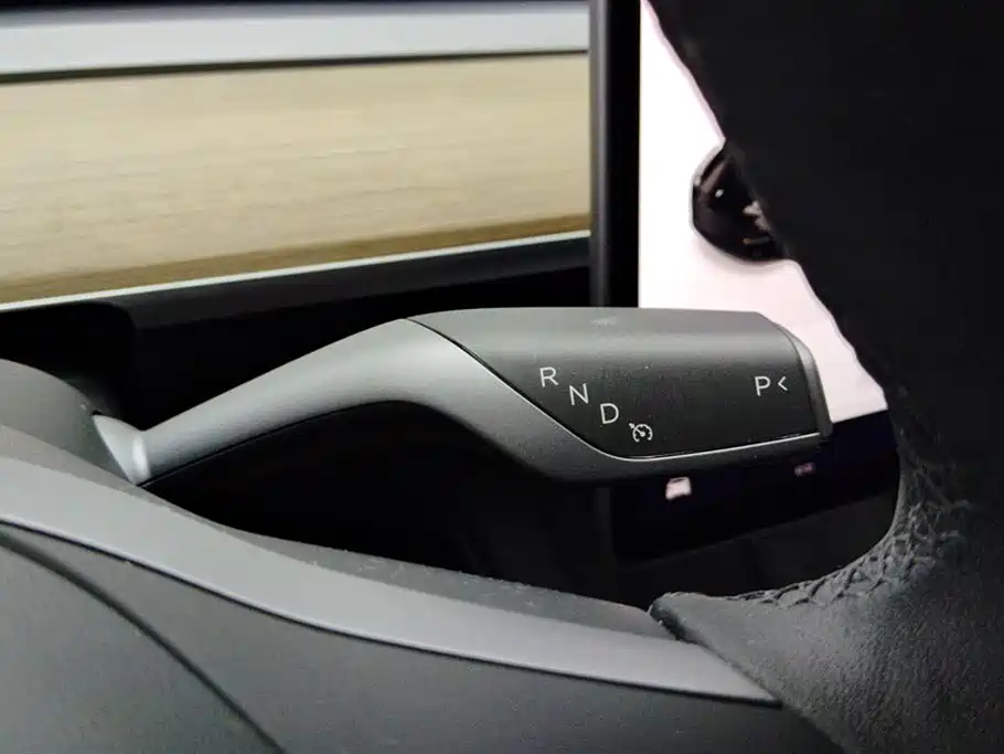 Model Y 2021 long-range all-wheel drive version купить на сайте DeffCars