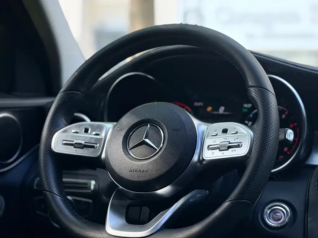 Mercedes-Benz C-Class 2020 C 200 L Fashionable Sports Edition купить на сайте DeffCars