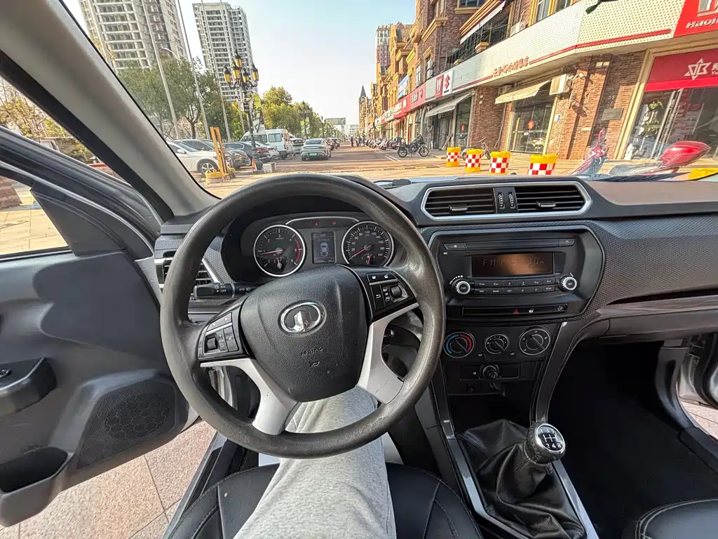 Fengjun 5 2020 2.0T diesel two-wheel drive elite large double row National VI GW4D20M купить на сайте DeffCars