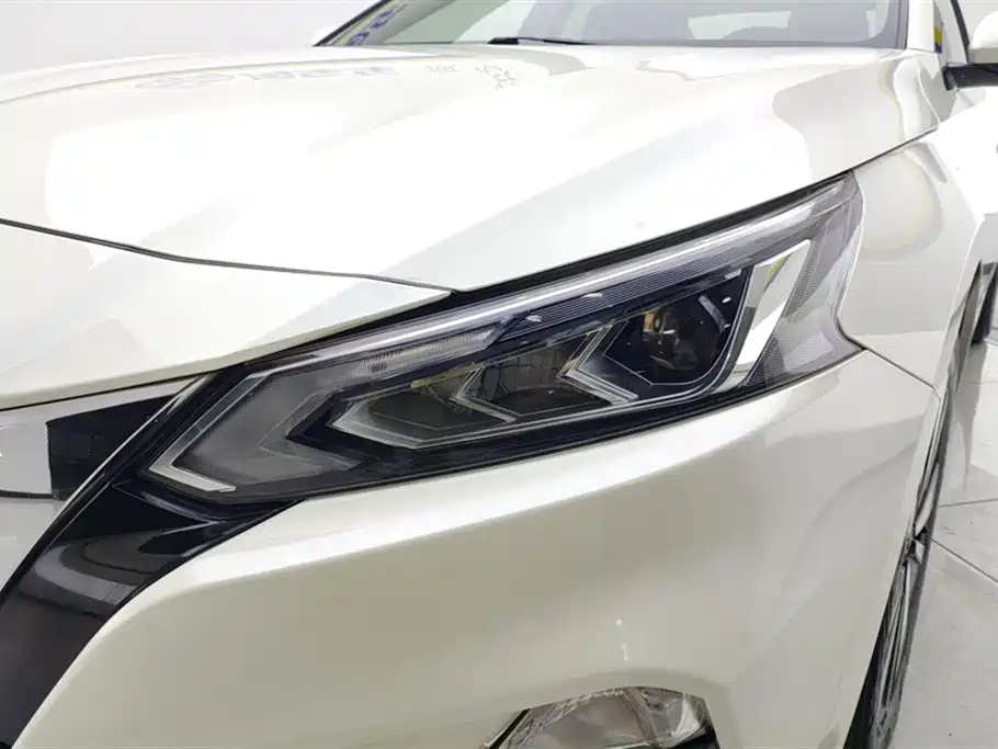Teana 2021 2.0L XL Comfort Edition купить на сайте DeffCars