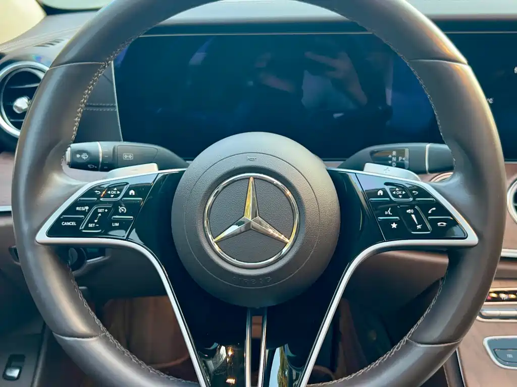 Mercedes-Benz E-Class 2023 facelift E 300 L fashionable model купить на сайте DeffCars