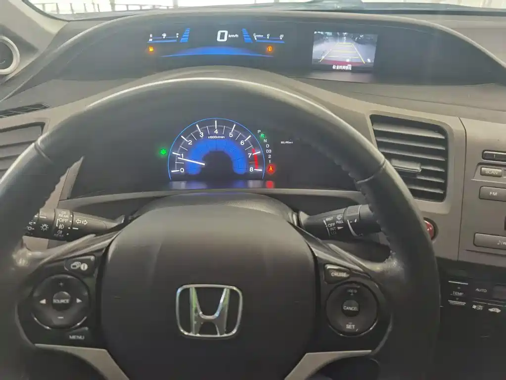 Civic 2012 1.8L Automatic Deluxe Edition купить на сайте DeffCars