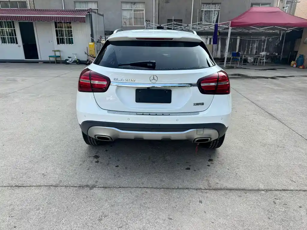 Mercedes-Benz GLA 2018 GLA 200 Dynamic купить на сайте DeffCars
