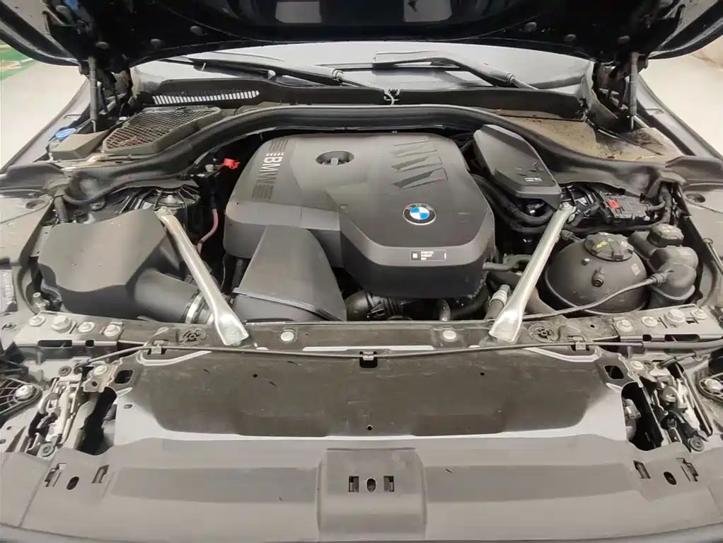 BMW 5 Series 2024 530Li Leading M Sports Package купить на сайте DeffCars