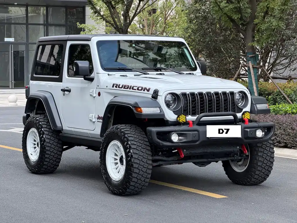 Wrangler 2024 2.0T Robin Han Four Door Edition купить на сайте DeffCars