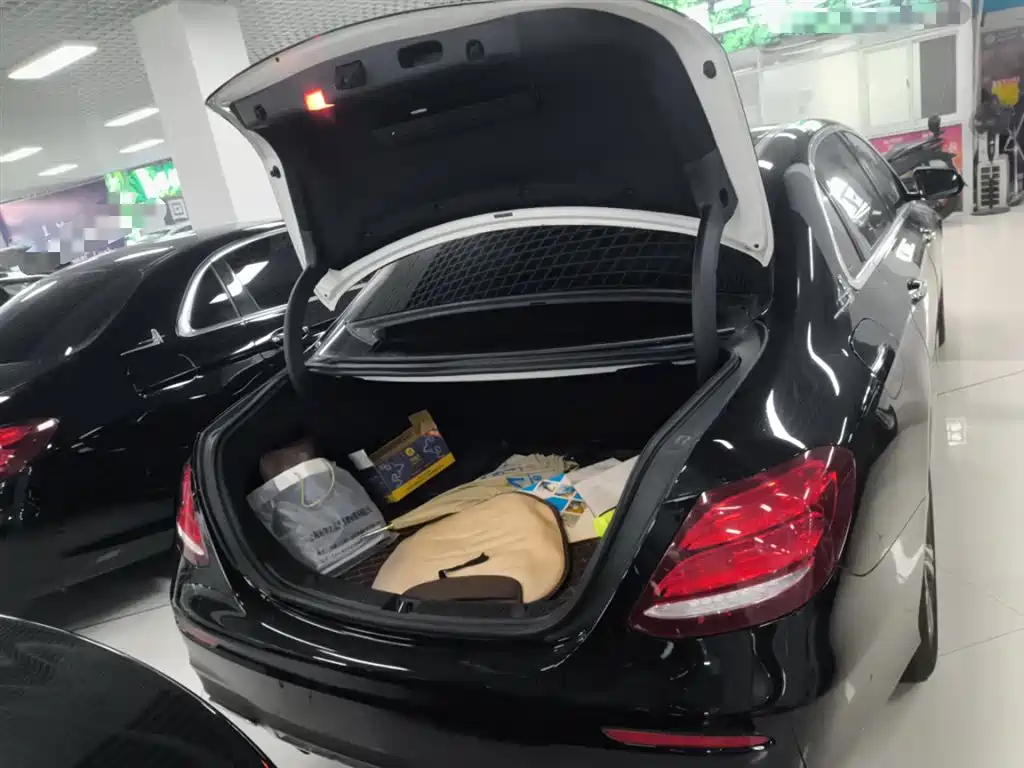 Mercedes-Benz E-Class 2019 E 200 L Sports купить на сайте DeffCars