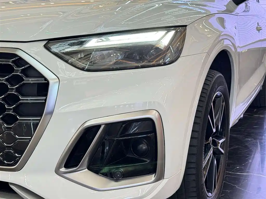 Audi Q5L 2022 40T fashionable and dynamic model купить на сайте DeffCars