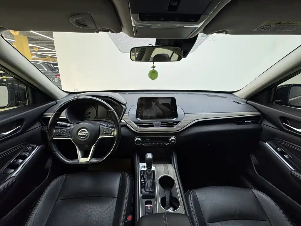 Teana 2021 2.0L XL Comfort Edition купить на сайте DeffCars