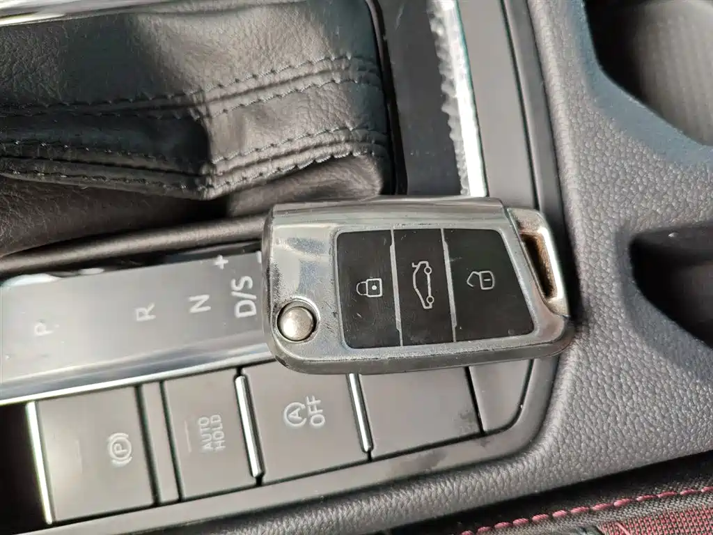 Bora 2021 1.5L Automatic Elite Intelligent Edition купить на сайте DeffCars