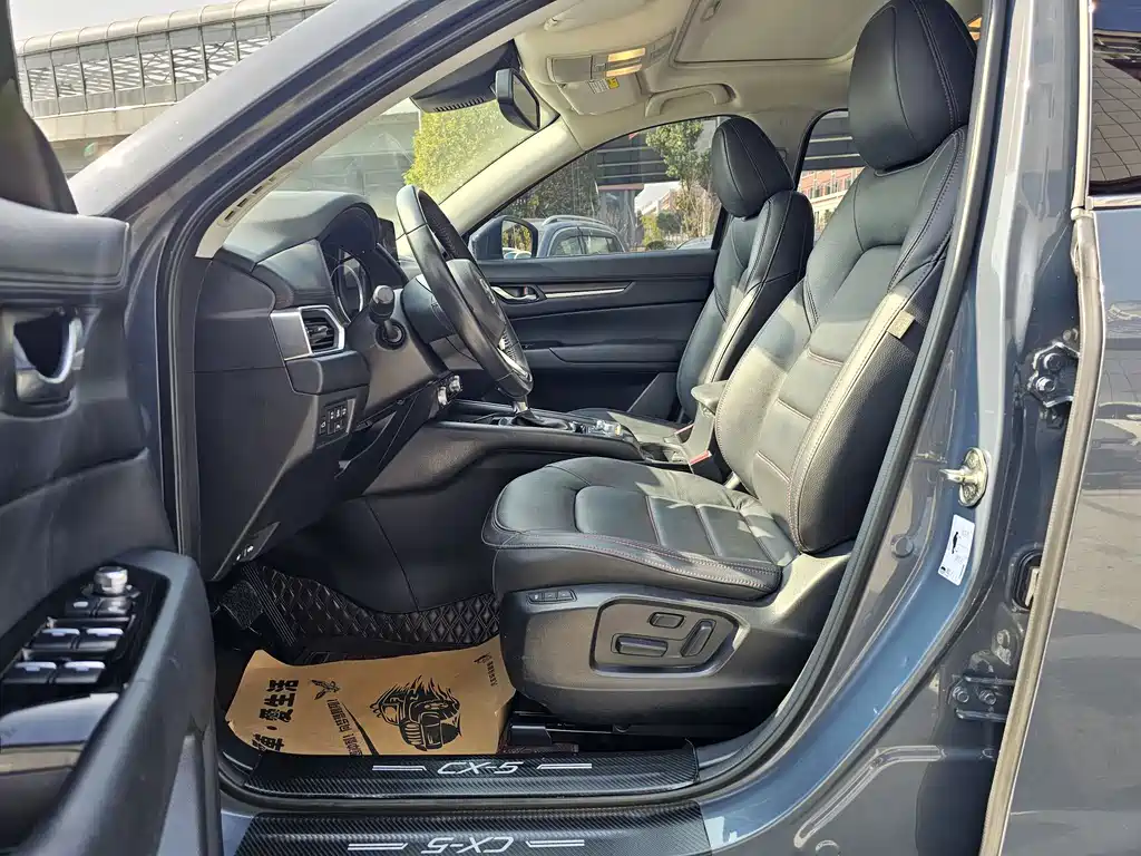 Mazda CX-5 2021 2.0L automatic two-wheel drive Black Knight купить на сайте DeffCars