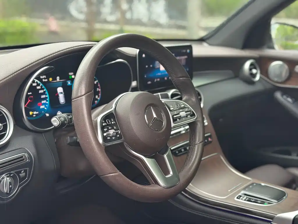 Mercedes-Benz GLC 2021 GLC 300 L 4MATIC Dynamic купить на сайте DeffCars