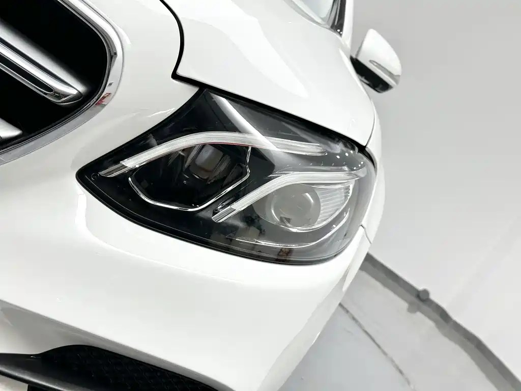 Mercedes-Benz E-Class 2018 facelift E 300 L sporty and stylish купить на сайте DeffCars