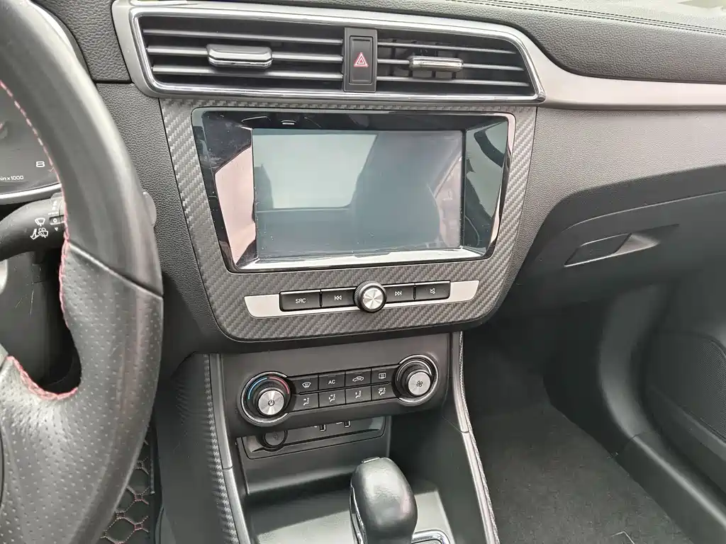 MG ZS 2017 16T automatic flagship Internet version купить на сайте DeffCars