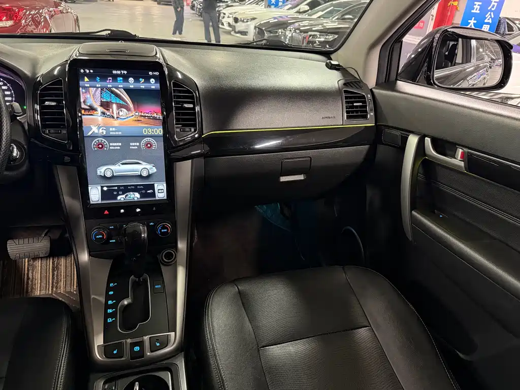 Captiva 2017 2.4L four-wheel drive flagship version 7 seats купить на сайте DeffCars