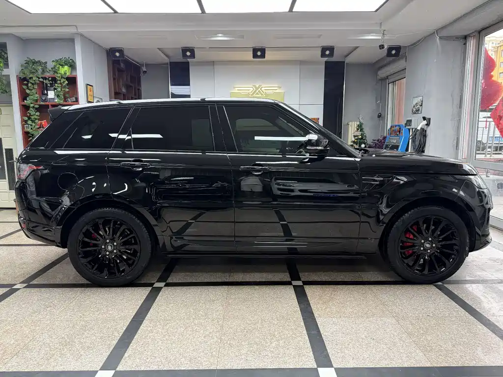 Range Rover Sport 2020 3.0 L6 SE купить на сайте DeffCars