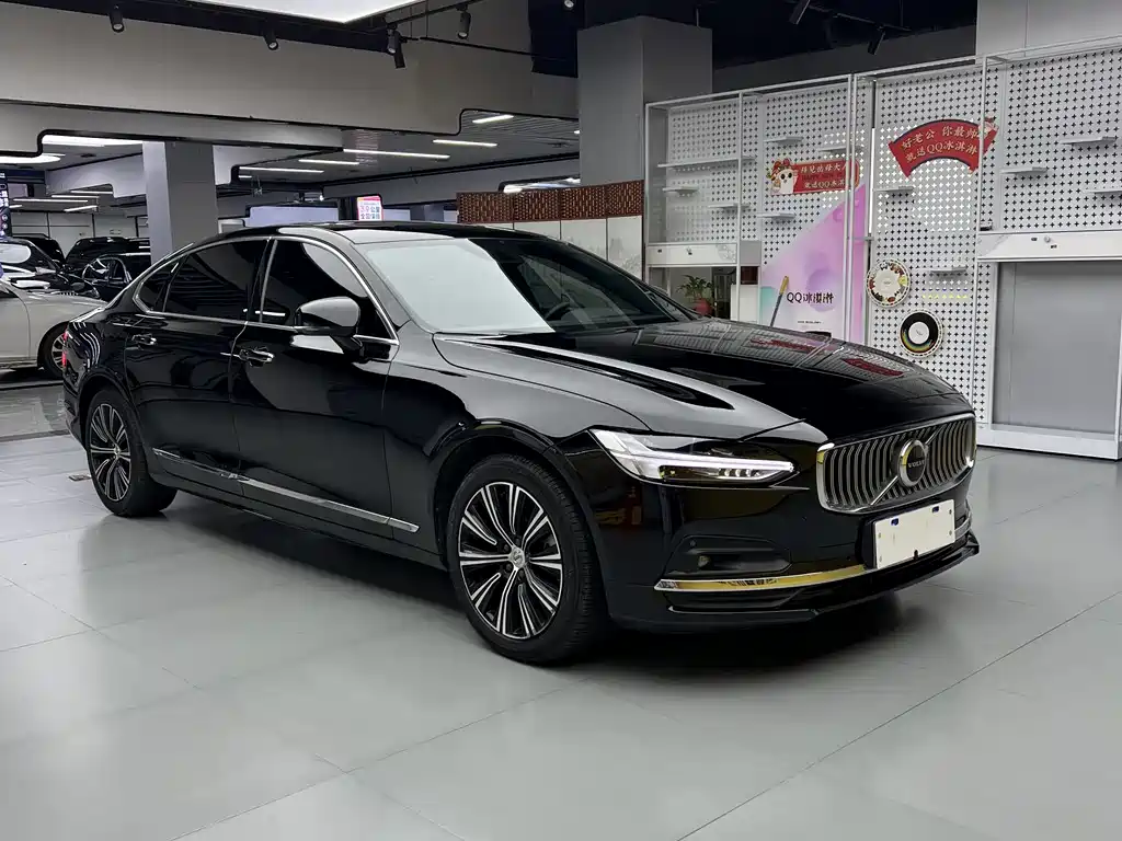 Volvo S90 2021 B5 Zhiyi Luxury Edition купить на сайте DeffCars