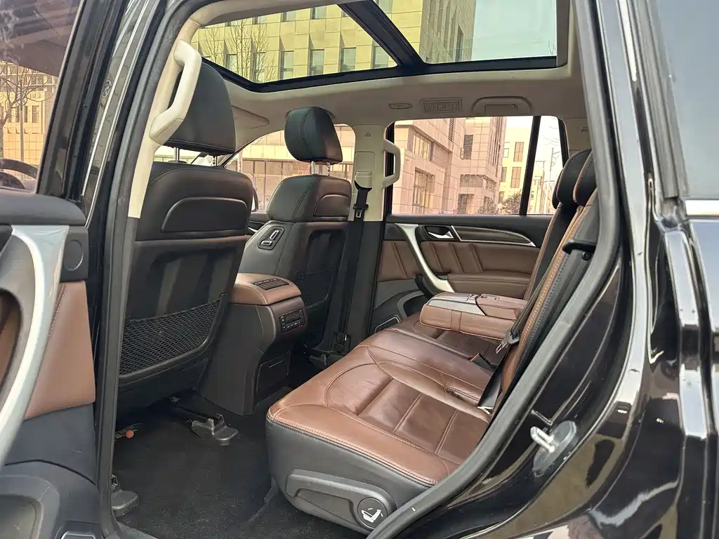 Haval H9 2017 2.0T gasoline four-wheel drive premium model 7 seats купить на сайте DeffCars