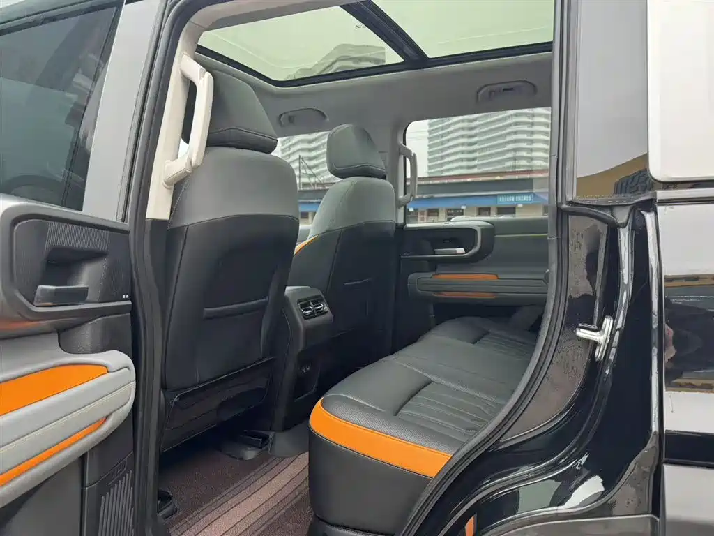 Beijing Off-Road BJ40 2024 2.0T New City Hunter Edition Knight Type купить на сайте DeffCars