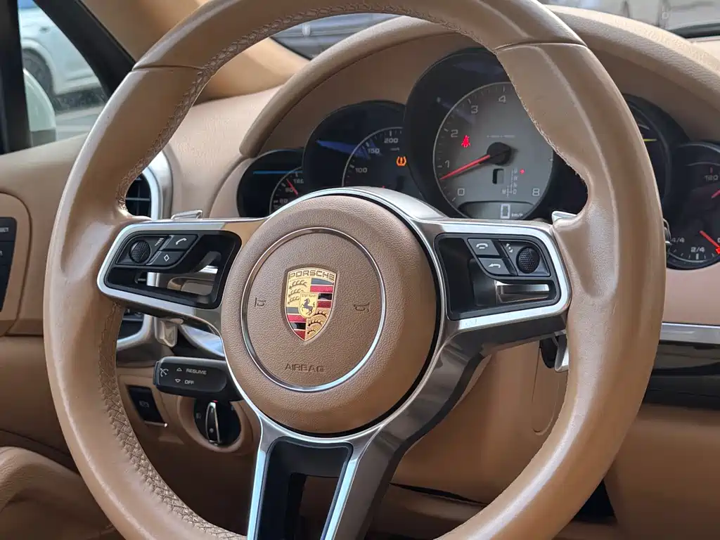 Cayenne 2016 Cayenne S 3.6T купить на сайте DeffCars