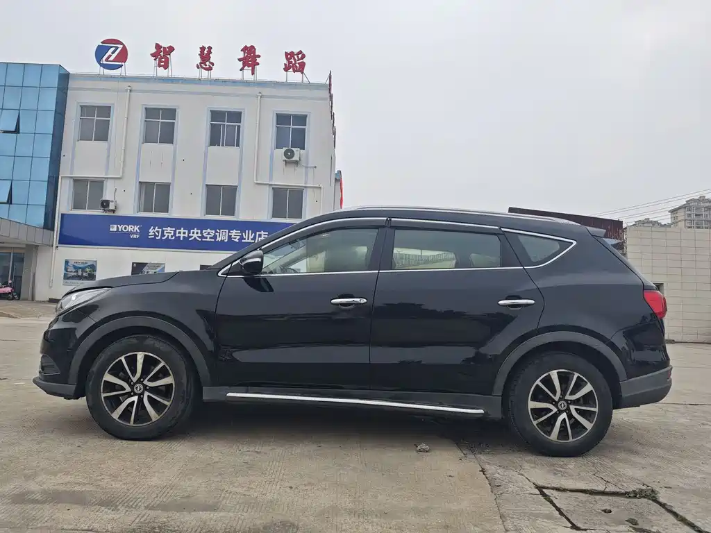 Fengguang 580 2017 facelift 1.5T CVT luxury model купить на сайте DeffCars