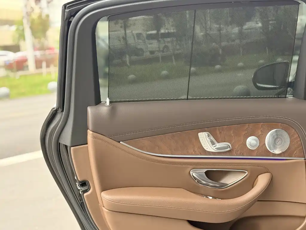 Mercedes-Benz E-Class 2020 Facelift E 300 L Special Edition купить на сайте DeffCars
