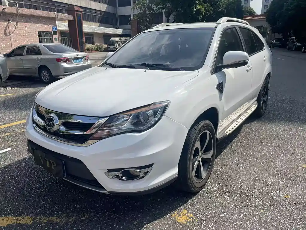 BYD S7 2015 2.0T automatic premium model купить на сайте DeffCars