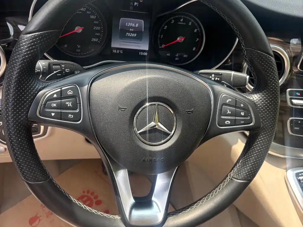 Mercedes-Benz V-Class 2018 V 260 Pilot Edition National V купить на сайте DeffCars