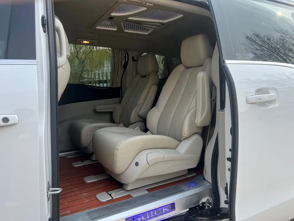 Buick GL8 2023 Land Business Class Smart Enjoyment купить на сайте DeffCars