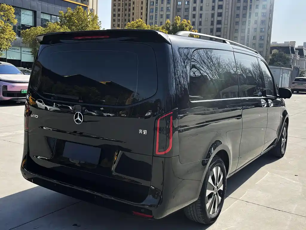 Vito 2023 2.0T Business Edition 7 seats купить на сайте DeffCars
